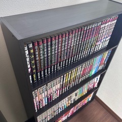 本棚と中古単行本(漫画)いろいろ116冊の画像