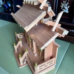 神棚　屋根違い三社造りの画像