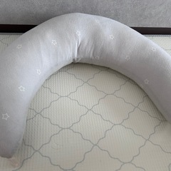 授乳クッション 抱き枕 の画像