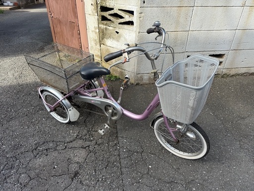 ブリジストン　ワゴン　WAGON　大人用三輪車　走行確認済み　引取りのみ　自転車　画像優先します