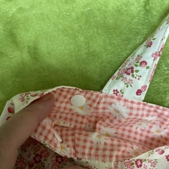 花柄ポーチ　の画像
