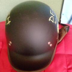 新品ヘルメットの画像