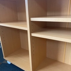 押入れ収納　本棚　キャスター付きの画像