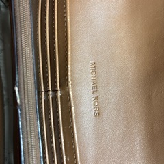 MICHEAL KORS ★ 長財布
の画像