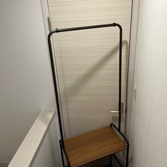 収納ラックの画像