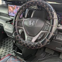 ホンダステップワゴンスパーダの画像