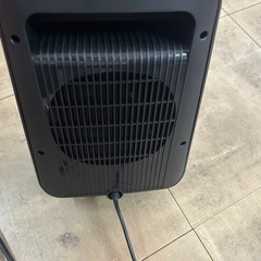 良品　ファンヒーター セラミックヒーター 2秒速暖 1200W ヒーター 足元 オフィス 暖房器具 セラミックファンヒーター 風量2段階 LCD表示 の画像
