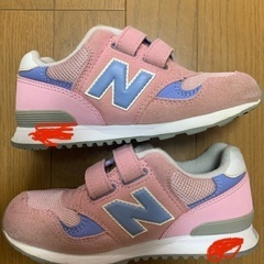 ニューバランスのスニーカー　18.5cmの画像