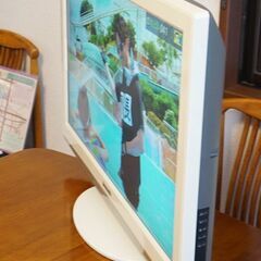 パナソニック　32インチ　デジタルハイビジョン液晶テレビの画像