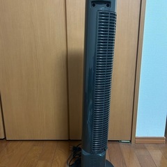 山善タワースリムファン扇風機　リモコン付きの画像