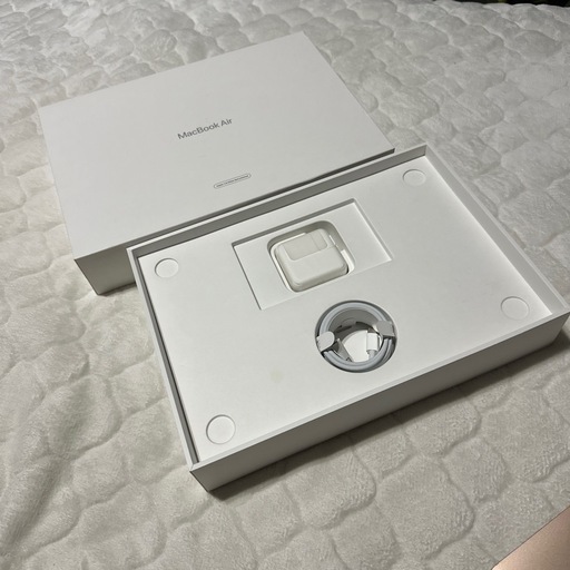 【美品】MacBookAir M1 2020 512GB 起動・操作可能ただしジャンク扱い