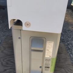 取り外し無料　６畳～８畳 2022年製ダイキンエアコン F22ZTCXS-W 中古動作保証 下取値引ありの画像