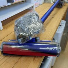 Dyson V8 absolute サイクロンクリーナー 電池は互換性の物です。動作確認済み【こちらは店舗です。浜村鹿野温泉ICから3分 買取本舗 宮本リサイクル 営業時間9～19時 定休日水曜のみ←連絡できませんm(_ _)m】の画像