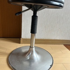 スツ－ル　チェア　椅子の画像