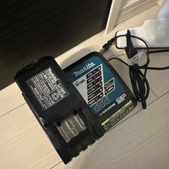 【直接お引き取り
限定】makita ハンディ掃除機の画像