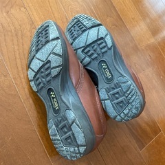 ヨネックス MT-08 茶色　パワークッションの画像