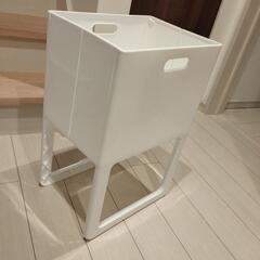 折り畳み　ランドリーバスケットの画像