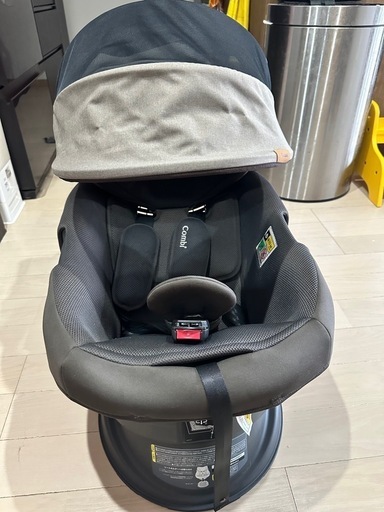 コンビ ホワイトレーベル THE S ISOFIX エッグショック ZC-690