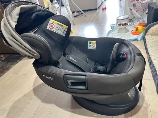 コンビ ホワイトレーベル THE S ISOFIX エッグショック ZC-690