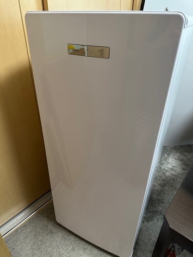 冷凍庫　Haier2021年製