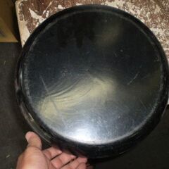 メーカー不明　丸盆　直径30㎝くらいの画像