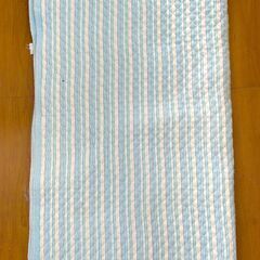 【中古ですが洗濯済】ブルーストライプ柄　ベッドパッド　敷きパッド2枚セットの画像