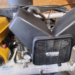 アネスト岩田 エンジンコンプレッサーCOMG PLUE22B-10の画像