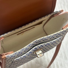 MOUSSY ハンドバッグの画像