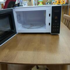 Comfee' 電子レンジ CF-EM201-WB 2023年製 動作確認【こちらは店舗です。浜村鹿野温泉ICから3分 買取本舗 宮本リサイクル 営業時間9～19時 定休日水曜のみ←連絡できませんm(_ _)m】の画像