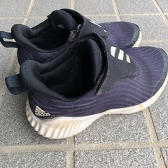 adidas  18cmの画像
