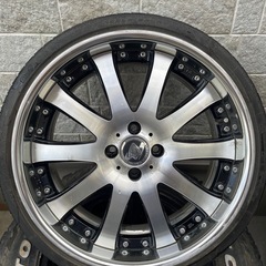 18インチ、PCD100、4穴、7.5J+30、タナベヴィエナツェール　の画像