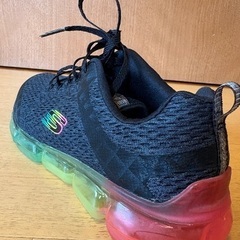 SKECHERS Air-Cooler MEMORY FORMの画像