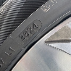 デミオ純正ホイール ほぼ新品タイヤ
の画像