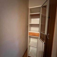 収納棚の画像