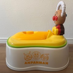 アンパンマンおまるの画像
