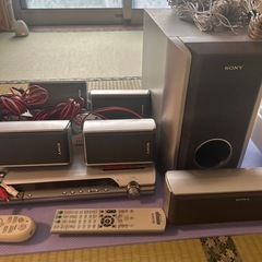 EPSONホームシアターシステムの画像