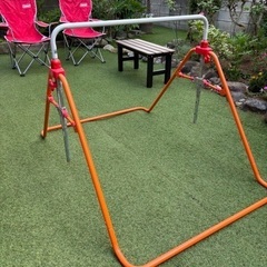 子供用折りたたみ鉄棒の画像