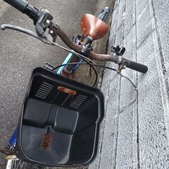 子供用自転車　青色　24インチ　6段変速の画像
