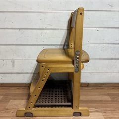 学習椅子　KOKUYOの画像