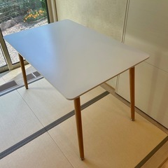 ダイニングテーブル　幅120cmｘ奥行80cm　ホワイト　の画像