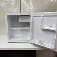 I565 🌈 BESTEX 冷蔵庫（47L 右開き） ⭐ 動作確認済 ⭐ クリーニング済の画像