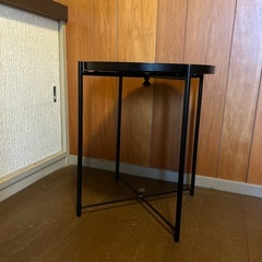 【受け渡し予定者決定】
IKEA　GLADOM グラドム トレイテーブルの画像
