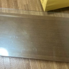 ガラステーブル の画像