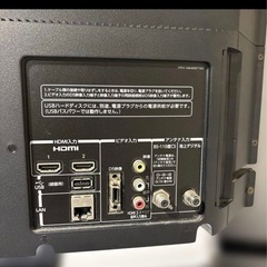TOSHIBA 32V型液晶テレビ 2012年製 ガラステーブル付きの画像