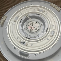 東芝/TOSHIBA LEDシーリングライト ～6畳 LEDH304DLD-E5 リモコン付き　の画像