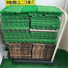 ※問合せ多数により返信不可【オシャレ】ベランダ：ジョイントデッキの画像