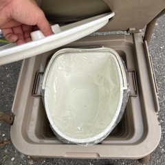 ナーセン介護用ポータブルトイレの画像