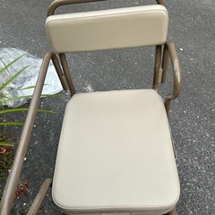 ナーセン介護用ポータブルトイレの画像