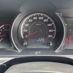 ハイエース 200 16年車 ヒッチ ベッドキットの画像