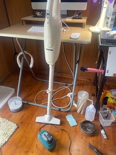 マキタ掃除機紙パック式